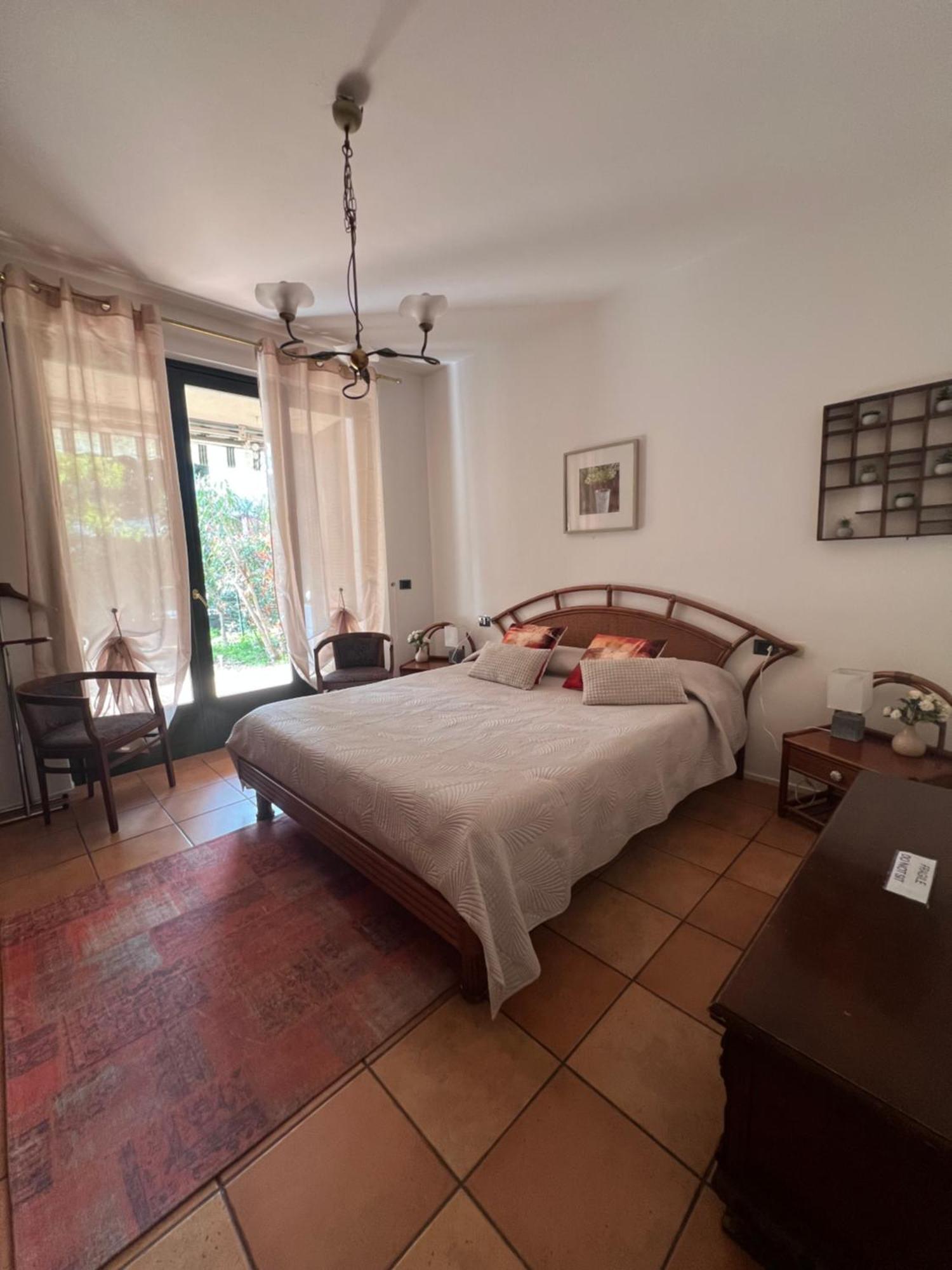 Ferienwohnung Casa Mimosa Saló Exterior foto